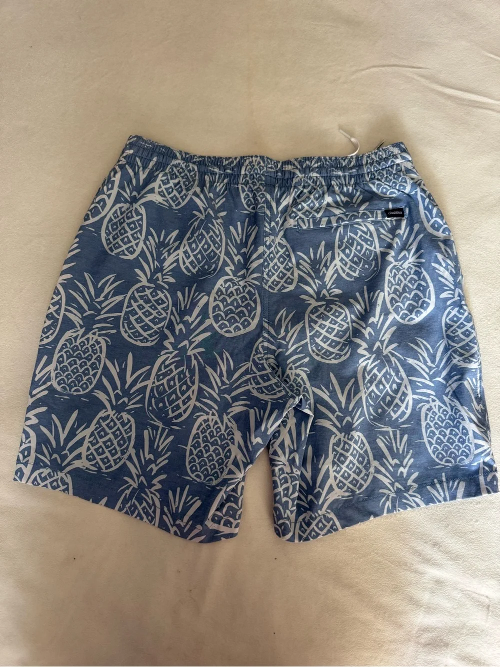 chubbies Blue Pineapple-Print Men's Swim Trunks